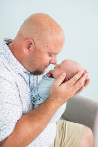 Newborn baby boy with dad, Knoxville newborn photography studio