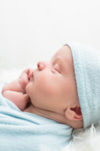 Newborn baby boy side profile portrait, Knoxville newborn photography